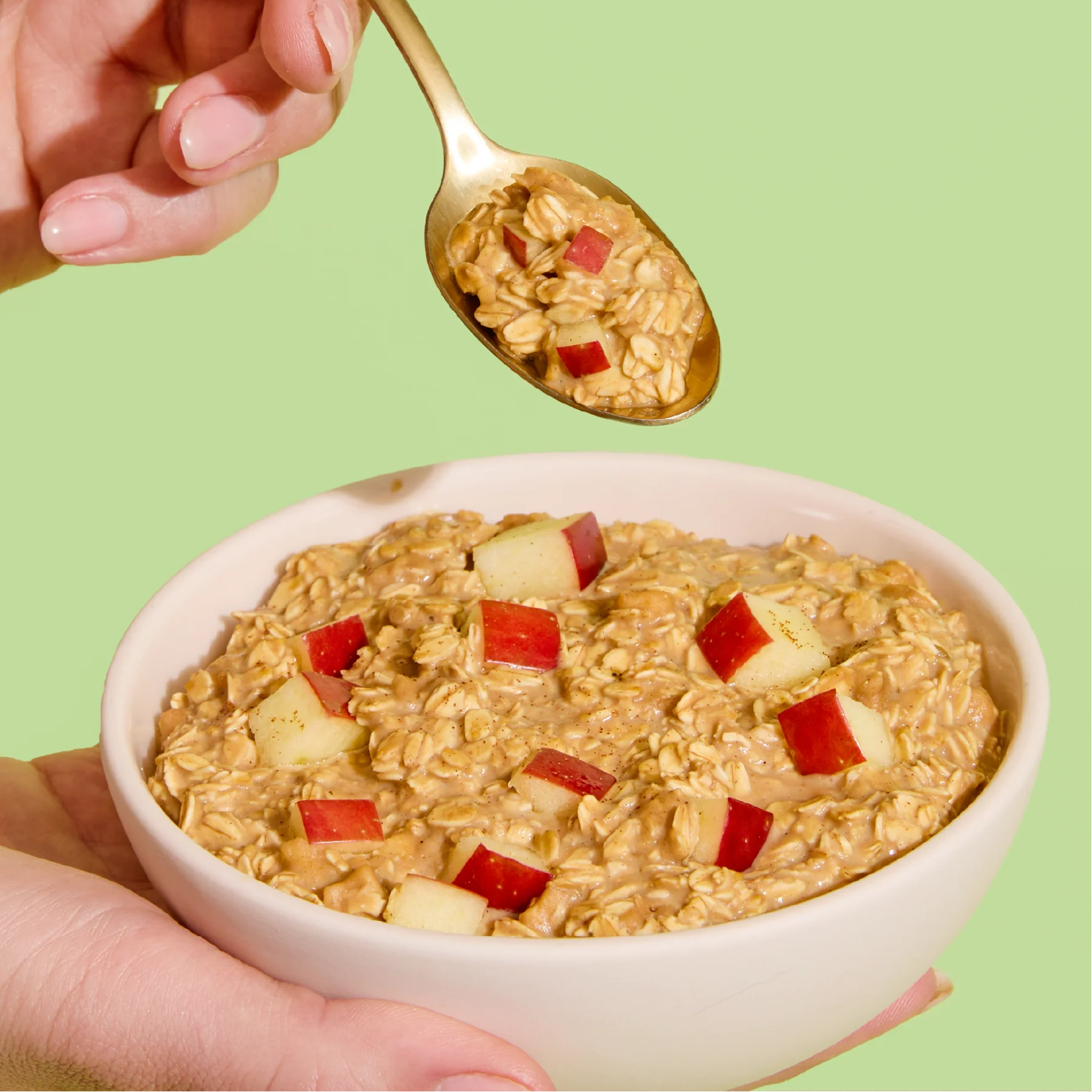 Apple Harvest Crumble Protein Oatmeal Cup - Image 4